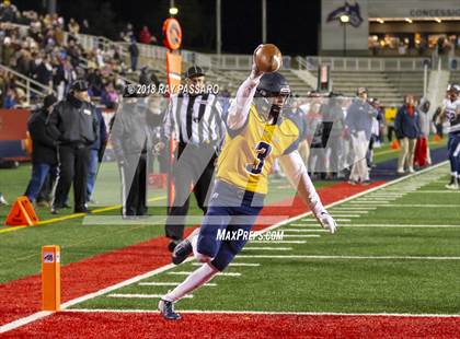 Thumbnail 1 in Shoreham-Wading River vs. Cold Spring Harbor (Long Island Class IV Championship) photogallery.