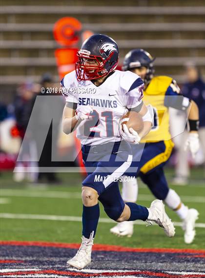 Thumbnail 3 in Shoreham-Wading River vs. Cold Spring Harbor (Long Island Class IV Championship) photogallery.