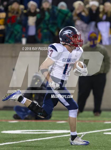Thumbnail 3 in Shoreham-Wading River vs. Cold Spring Harbor (Long Island Class IV Championship) photogallery.