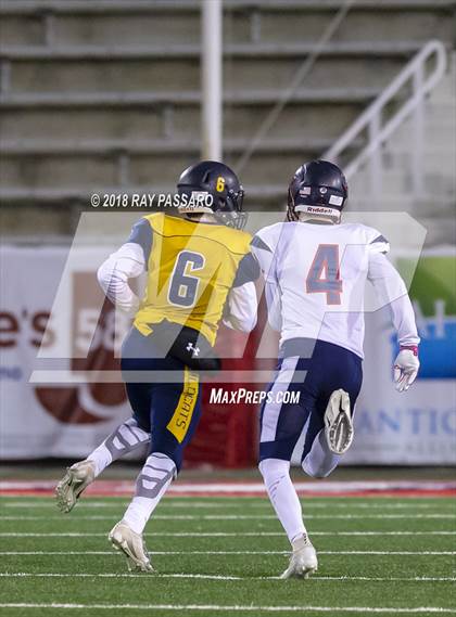 Thumbnail 1 in Shoreham-Wading River vs. Cold Spring Harbor (Long Island Class IV Championship) photogallery.