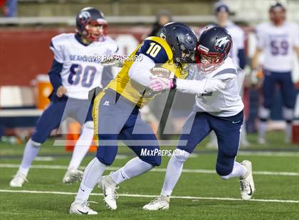 Thumbnail 2 in Shoreham-Wading River vs. Cold Spring Harbor (Long Island Class IV Championship) photogallery.