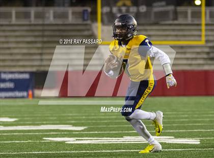 Thumbnail 1 in Shoreham-Wading River vs. Cold Spring Harbor (Long Island Class IV Championship) photogallery.