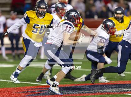Thumbnail 3 in Shoreham-Wading River vs. Cold Spring Harbor (Long Island Class IV Championship) photogallery.
