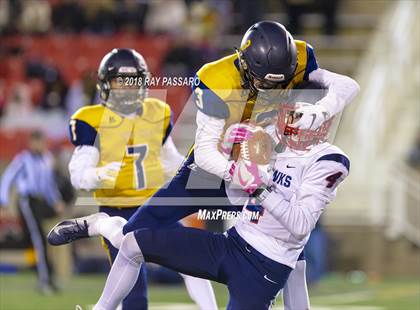 Thumbnail 2 in Shoreham-Wading River vs. Cold Spring Harbor (Long Island Class IV Championship) photogallery.