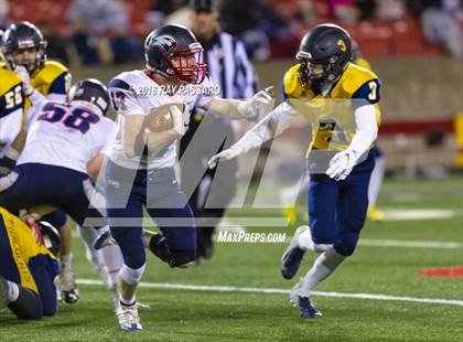 Thumbnail 2 in Shoreham-Wading River vs. Cold Spring Harbor (Long Island Class IV Championship) photogallery.