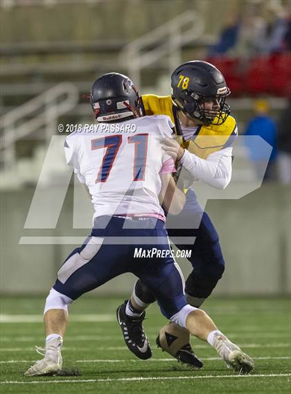 Thumbnail 3 in Shoreham-Wading River vs. Cold Spring Harbor (Long Island Class IV Championship) photogallery.