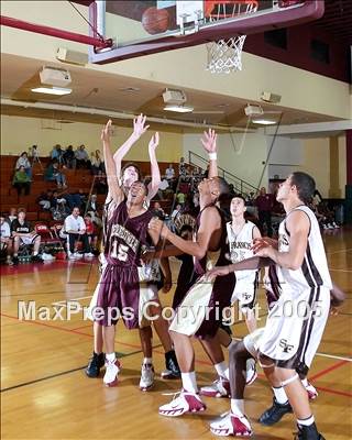 Thumbnail 3 in Bellflower vs. St. Francis (Calvary Chapel Grizzly Classic) photogallery.