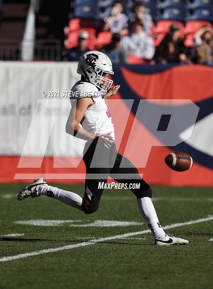 Thumbnail 3 in Chatfield vs Erie (CHSAA 4A Final) photogallery.