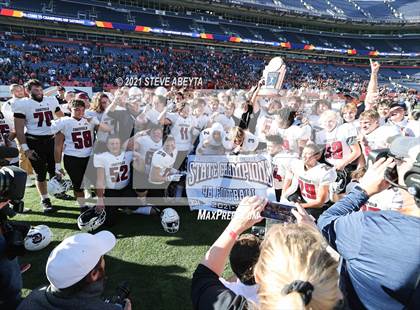 Thumbnail 2 in Chatfield vs Erie (CHSAA 4A Final) photogallery.
