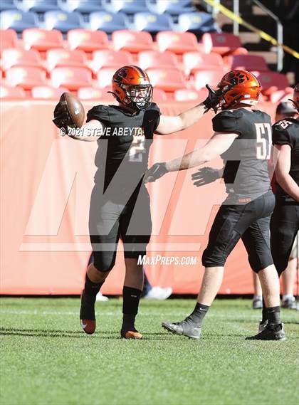 Thumbnail 3 in Chatfield vs Erie (CHSAA 4A Final) photogallery.