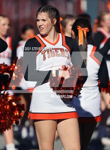 Thumbnail 1 in Chatfield vs Erie (CHSAA 4A Final) photogallery.