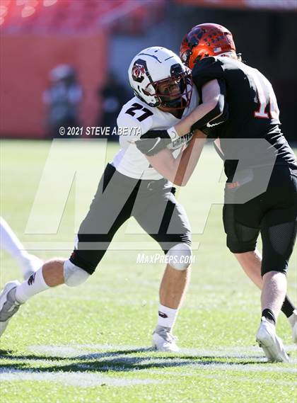 Thumbnail 1 in Chatfield vs Erie (CHSAA 4A Final) photogallery.