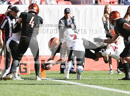 Thumbnail 1 in Chatfield vs Erie (CHSAA 4A Final) photogallery.