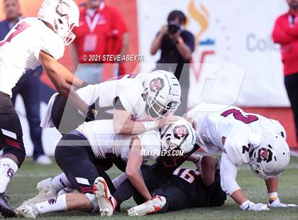 Thumbnail 2 in Chatfield vs Erie (CHSAA 4A Final) photogallery.