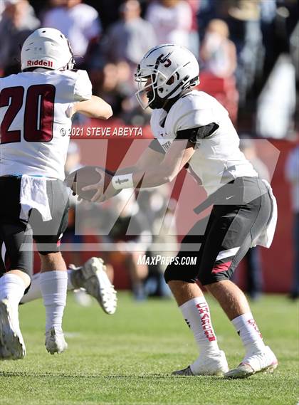 Thumbnail 1 in Chatfield vs Erie (CHSAA 4A Final) photogallery.