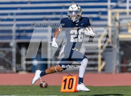 Thumbnail 2 in JV: Notre Dame (SO) @ Millikan photogallery.