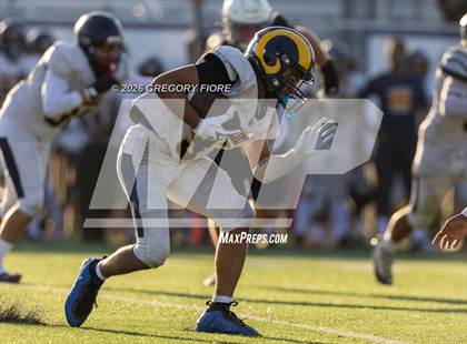 Thumbnail 1 in JV: Notre Dame (SO) @ Millikan photogallery.