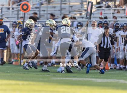 Thumbnail 3 in JV: Notre Dame (SO) @ Millikan photogallery.