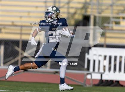 Thumbnail 3 in JV: Notre Dame (SO) @ Millikan photogallery.