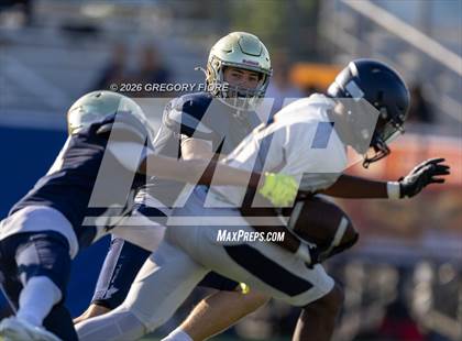 Thumbnail 2 in JV: Notre Dame (SO) @ Millikan photogallery.