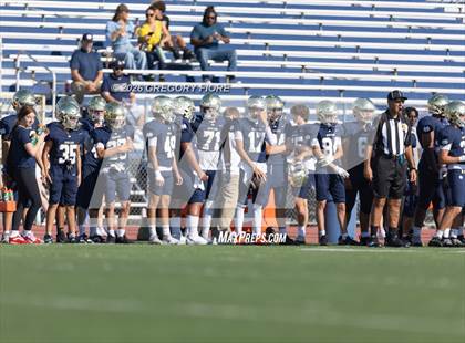 Thumbnail 2 in JV: Notre Dame (SO) @ Millikan photogallery.