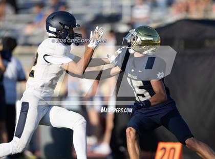 Thumbnail 1 in JV: Notre Dame (SO) @ Millikan photogallery.