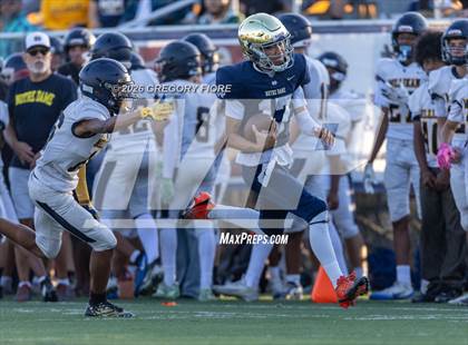 Thumbnail 1 in JV: Notre Dame (SO) @ Millikan photogallery.
