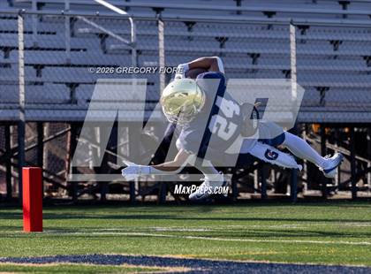 Thumbnail 3 in JV: Notre Dame (SO) @ Millikan photogallery.