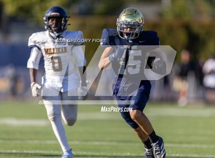 Thumbnail 2 in JV: Notre Dame (SO) @ Millikan photogallery.