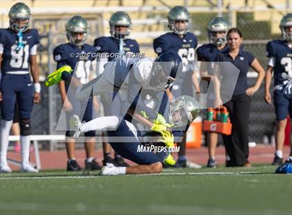 Thumbnail 2 in JV: Notre Dame (SO) @ Millikan photogallery.
