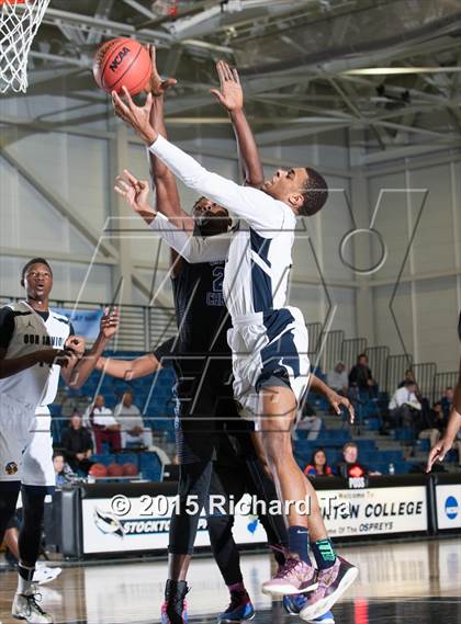 Thumbnail 1 in Capitol Christian Academy vs. Our Savior New American (Play by Play Classic) photogallery.