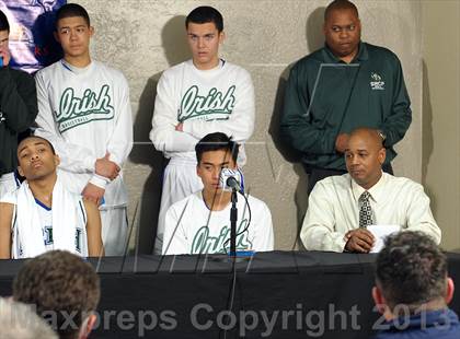 Thumbnail 2 in St. Augustine vs. Sacred Heart Cathedral (CIF State D3 Final) photogallery.
