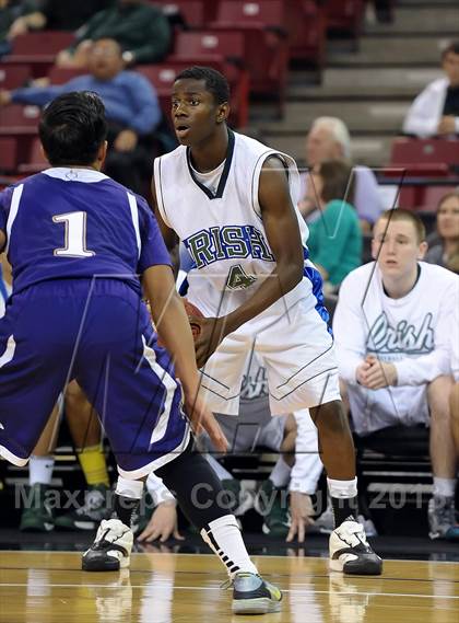 Thumbnail 3 in St. Augustine vs. Sacred Heart Cathedral (CIF State D3 Final) photogallery.