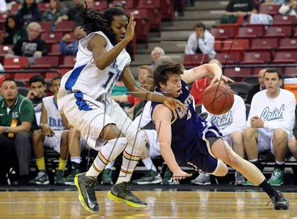 Thumbnail 2 in St. Augustine vs. Sacred Heart Cathedral (CIF State D3 Final) photogallery.