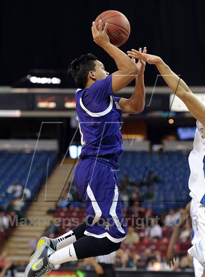 Thumbnail 1 in St. Augustine vs. Sacred Heart Cathedral (CIF State D3 Final) photogallery.