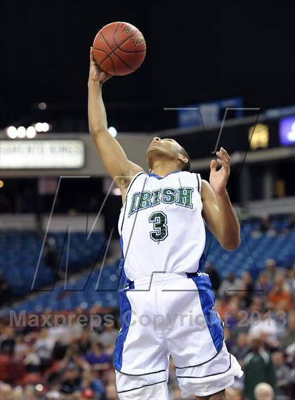 Thumbnail 2 in St. Augustine vs. Sacred Heart Cathedral (CIF State D3 Final) photogallery.