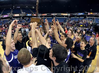 Thumbnail 1 in St. Augustine vs. Sacred Heart Cathedral (CIF State D3 Final) photogallery.