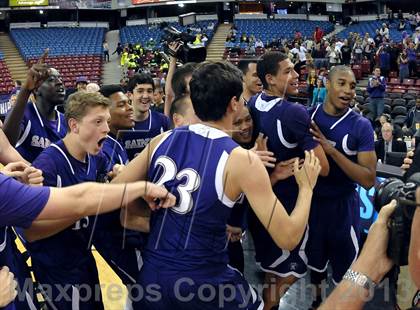 Thumbnail 1 in St. Augustine vs. Sacred Heart Cathedral (CIF State D3 Final) photogallery.