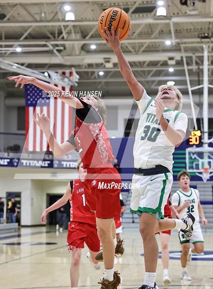 Thumbnail 1 in JV: East @ Syracuse photogallery.