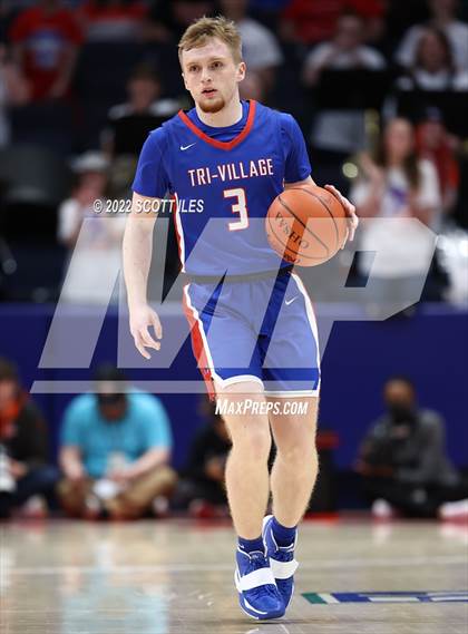 Thumbnail 1 in  Tri-Village vs Richmond Heights (OHSAA D4 Final)  photogallery.