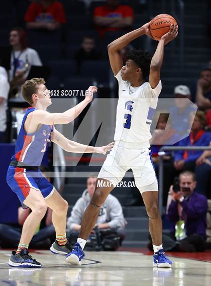 Thumbnail 1 in  Tri-Village vs Richmond Heights (OHSAA D4 Final)  photogallery.