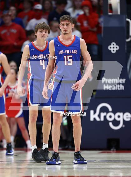 Thumbnail 1 in  Tri-Village vs Richmond Heights (OHSAA D4 Final)  photogallery.