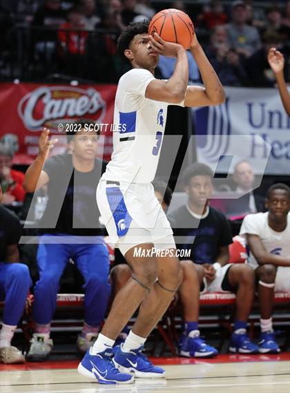 Thumbnail 1 in  Tri-Village vs Richmond Heights (OHSAA D4 Final)  photogallery.