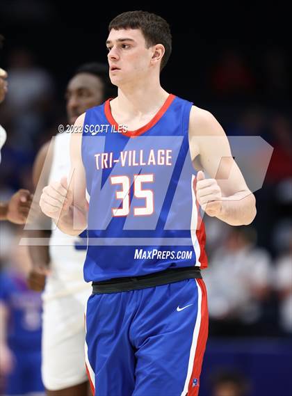 Thumbnail 2 in  Tri-Village vs Richmond Heights (OHSAA D4 Final)  photogallery.