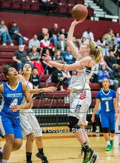 Thumbnail 3 in Saratoga vs. South San Francisco (CIF CCS D3 Final) photogallery.