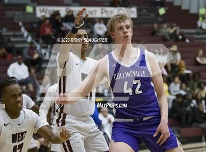 Thumbnail 3 in Collinsville @ Belleville West photogallery.