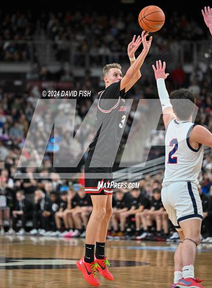 Thumbnail 3 in Pocatello vs. Hillcrest (IHSAA 4A Final) photogallery.