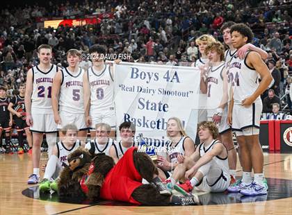Thumbnail 3 in Pocatello vs. Hillcrest (IHSAA 4A Final) photogallery.