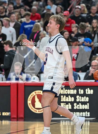 Thumbnail 3 in Pocatello vs. Hillcrest (IHSAA 4A Final) photogallery.