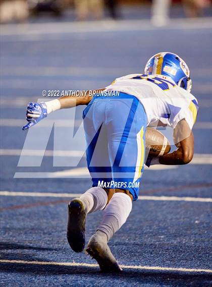 Thumbnail 3 in Serra @ Folsom photogallery.